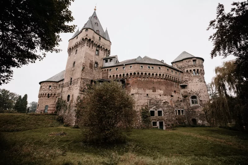 Schloss Hülchrath als Hochzeitslocation in Grevenbroich