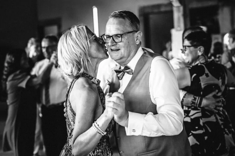 Hochzeitsparty von Iris und Daniel am Wakebeach 257