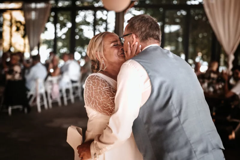 Rede auf der Hochzeit von Iris und Daniel am Wakebeach 257