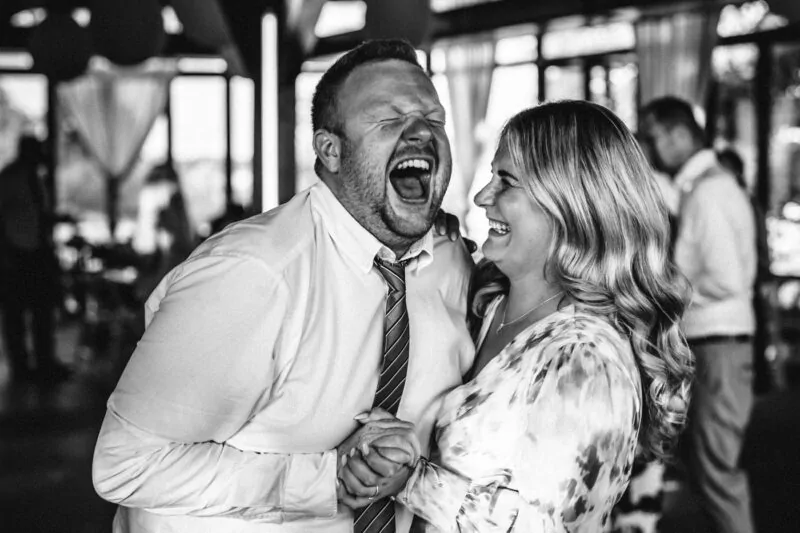 Hochzeitsparty von Iris und Daniel am Wakebeach 257