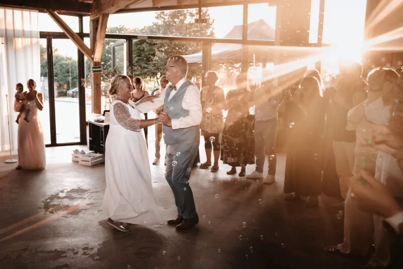Hochzeitstanz von Iris und Daniel am Wakebeach 257