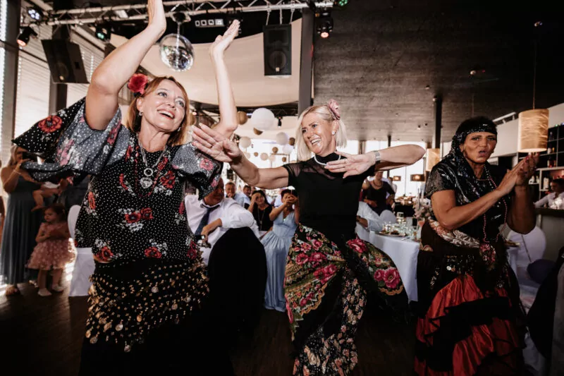 Hochzeitsparty von Isabelle und Daniel in der Pegelbar