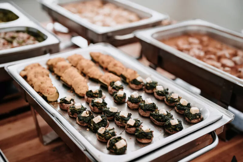Abendessen und Buffet bei der Hochzeit von Laura und Steffen am Am Krickenbecker See