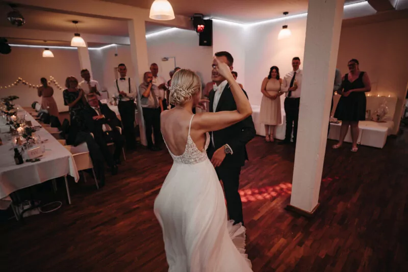 Hochzeitstanz von Saskia und Jan im Strandbad Lörick