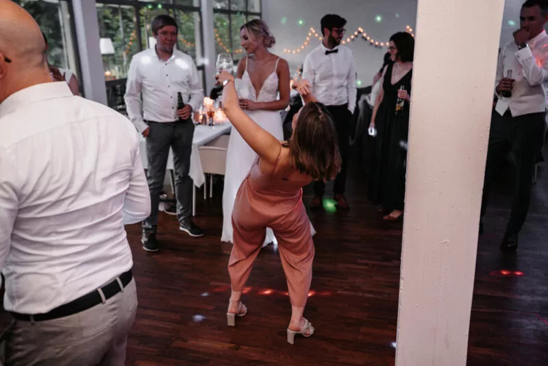 Hochzeitsparty von Saskia und Jan im Strandbad Lörick
