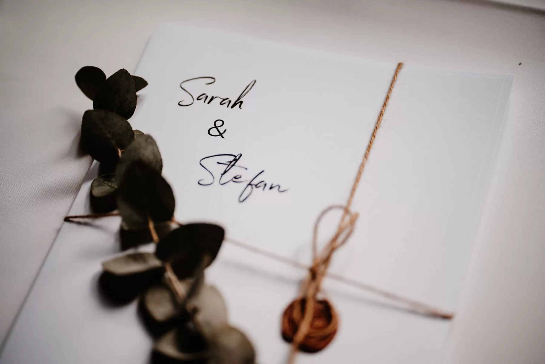Hochzeitsdetails bei Sarah und Stephan auf Marienburg Monheim