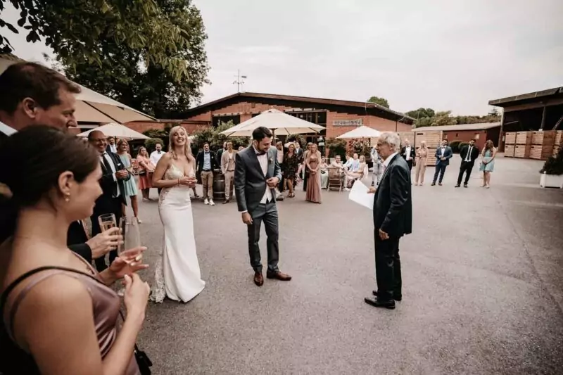 Rede auf der Hochzeit von Janine und Tim auf Gut Diepensiepen