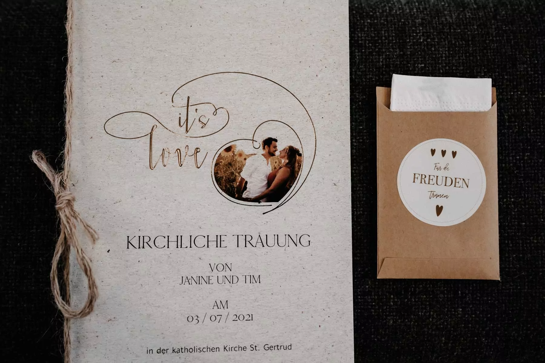 Hochzeitsdetails bei Janine und Tim auf Gut Diepensiepen