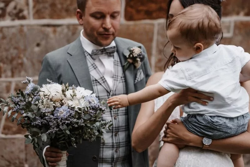 Ankunft der Gäste zur Hochzeit von Elena und David im Kloster Bentlage
