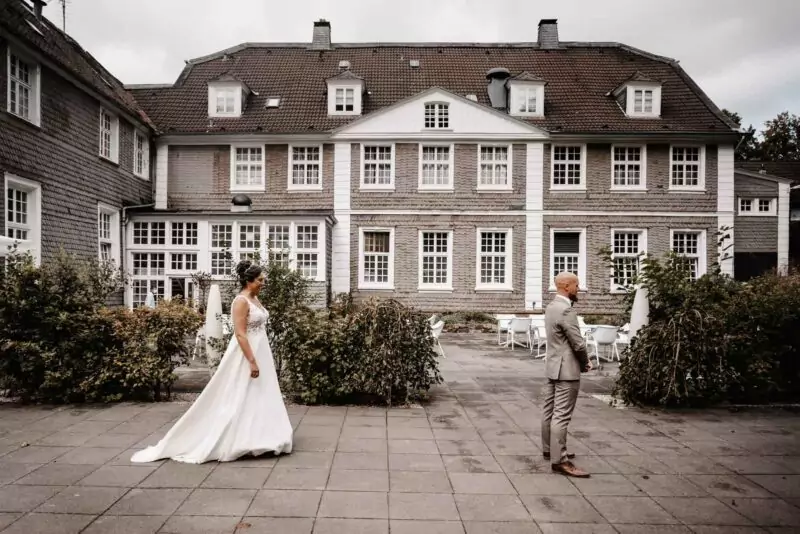 First Look von Liana und Dennis am Elisenturm
